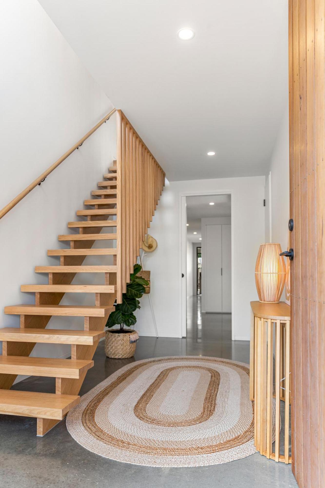 Holiday home Riverside Luxe- Brand New, 50m To River, 3 Bedroom, Pizza Oven! Ocean Grove