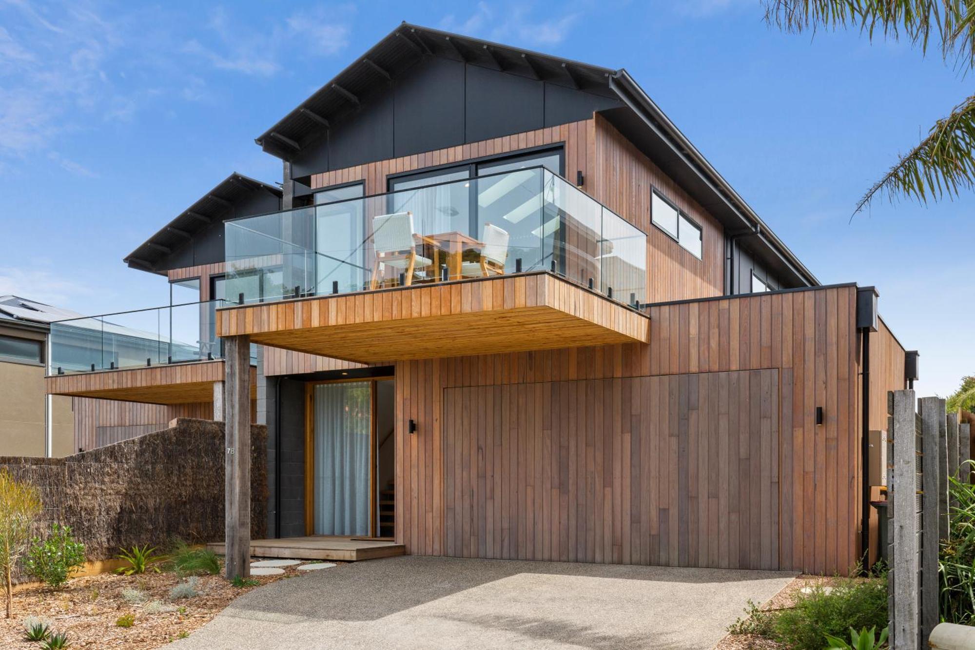 Holiday home Riverside Luxe- Brand New, 50m To River, 3 Bedroom, Pizza Oven! Ocean Grove